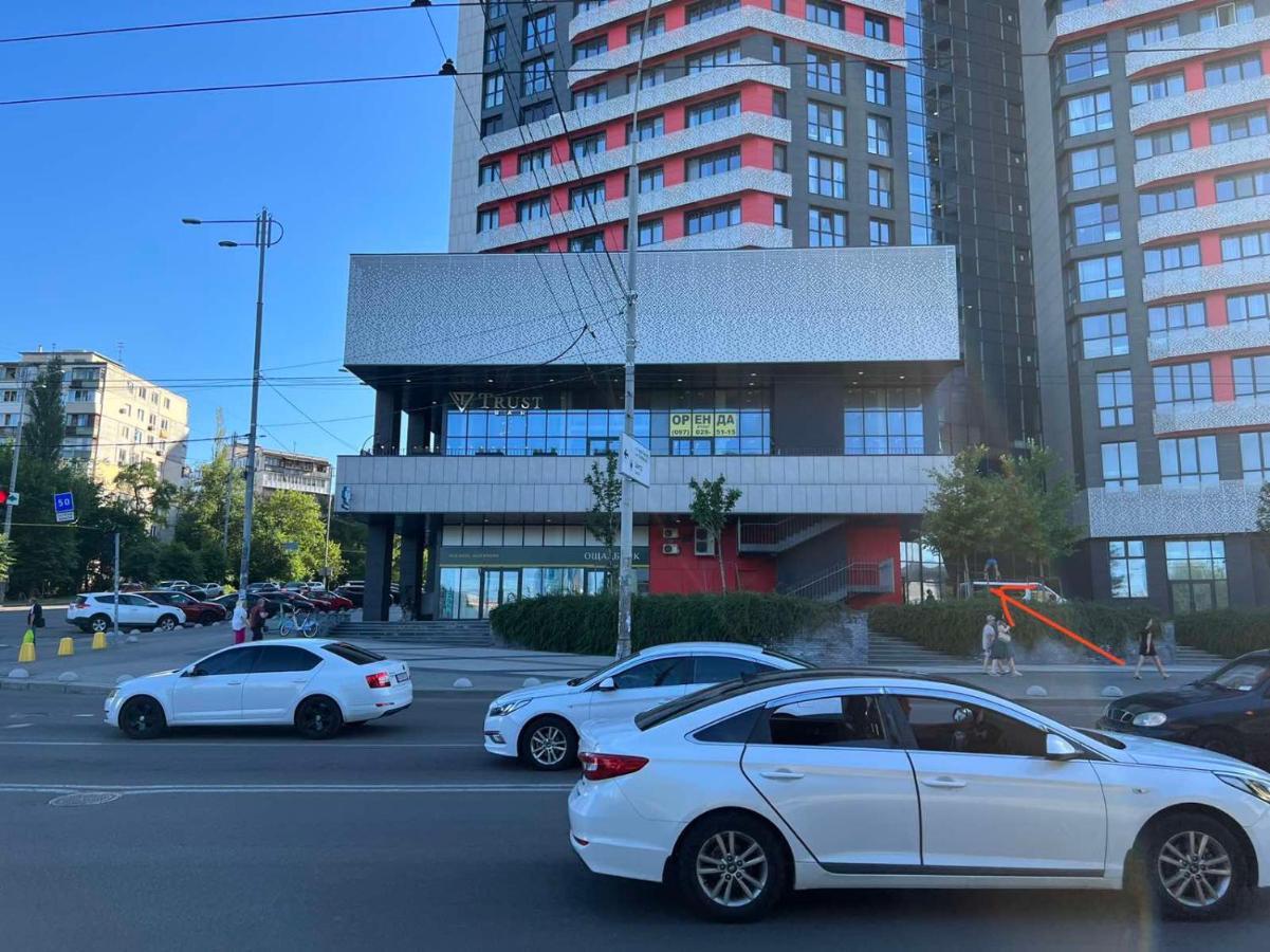 Квартира У Будинку З Власним Бомбосховищем Біля Жд Вокзалу 50 М2 Apartment Kiev Exterior foto