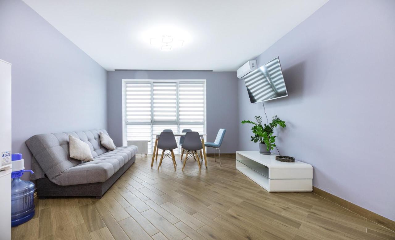 Квартира У Будинку З Власним Бомбосховищем Біля Жд Вокзалу 50 М2 Apartment Kiev Exterior foto