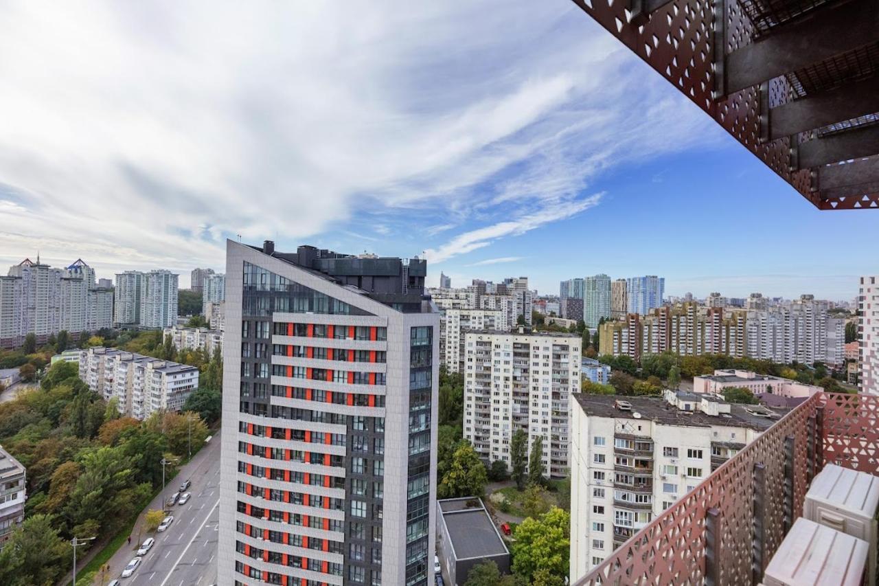 Квартира У Будинку З Власним Бомбосховищем Біля Жд Вокзалу 50 М2 Apartment Kiev Exterior foto